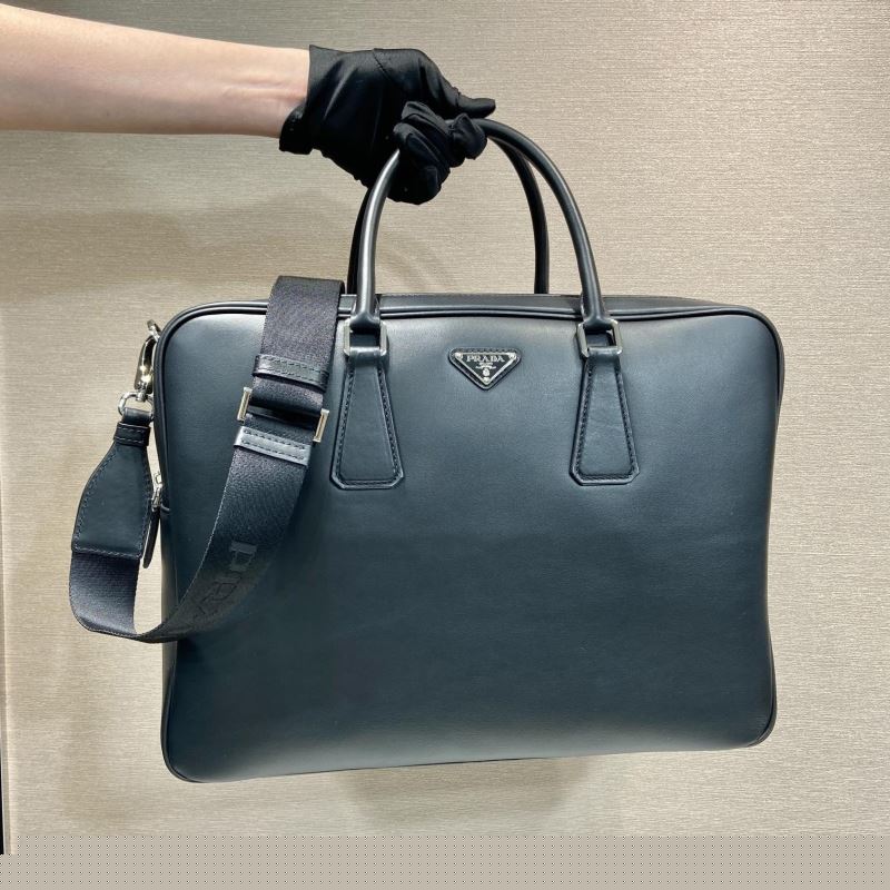 Pra*a briefcase